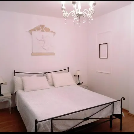 Villa Sarah *